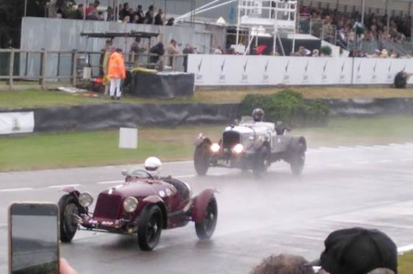 Old sports cars racing at Goodwood