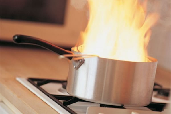 Kitchen Safety Tips Given After Brentford Cooking Fire
