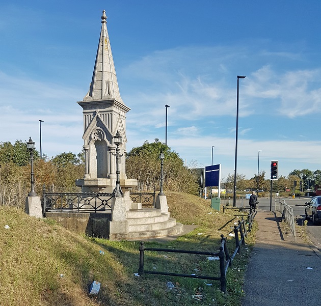 The Brentford Fountain, today