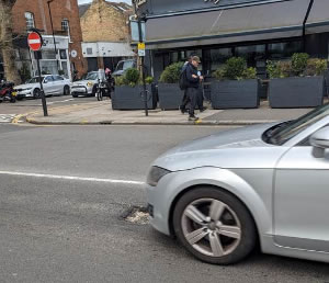 Chiswick High Road Pothole