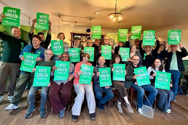 Greens in Crown and Anchor 