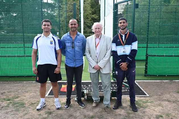 Four generations of Isleworthian cricketers 