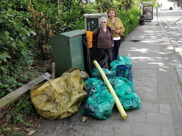 Rubbish by A4